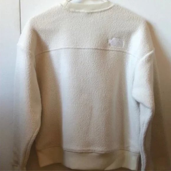 NWT The North Face Sherpa Vintage white pull over crew - Picture 2 of 9